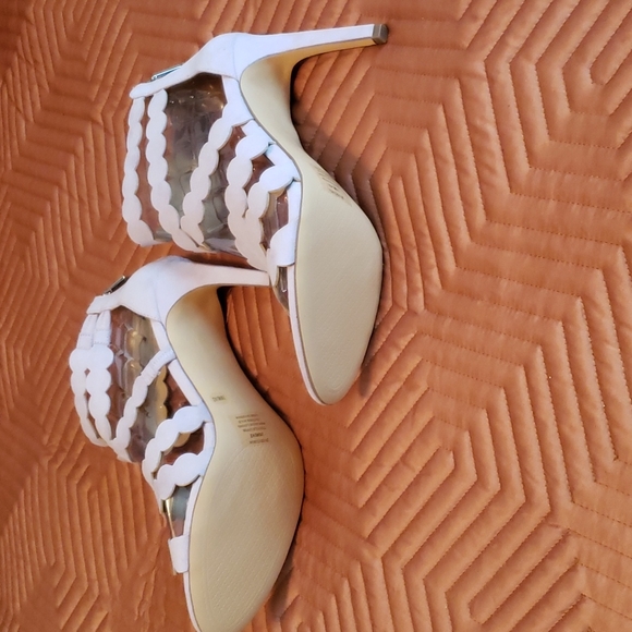 Jessica Simpson Lavender Ankle Strap Heels💜 - Picture 3 of 5